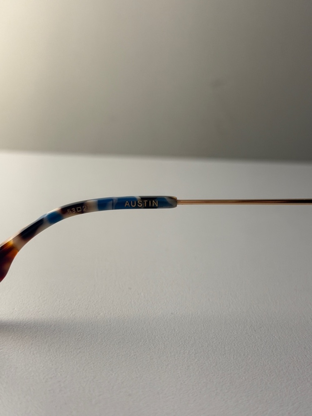 KREWE Austin- Colorful Tortoiseshell Aviator Sunglasses - Picture 4 of 12